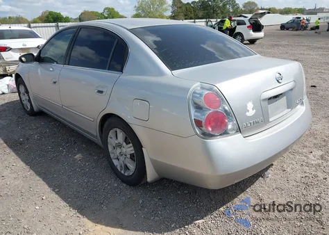 2005 Nissan Altima 2.5 S from USA, damaged, VIN 1N4AL11D75N909260